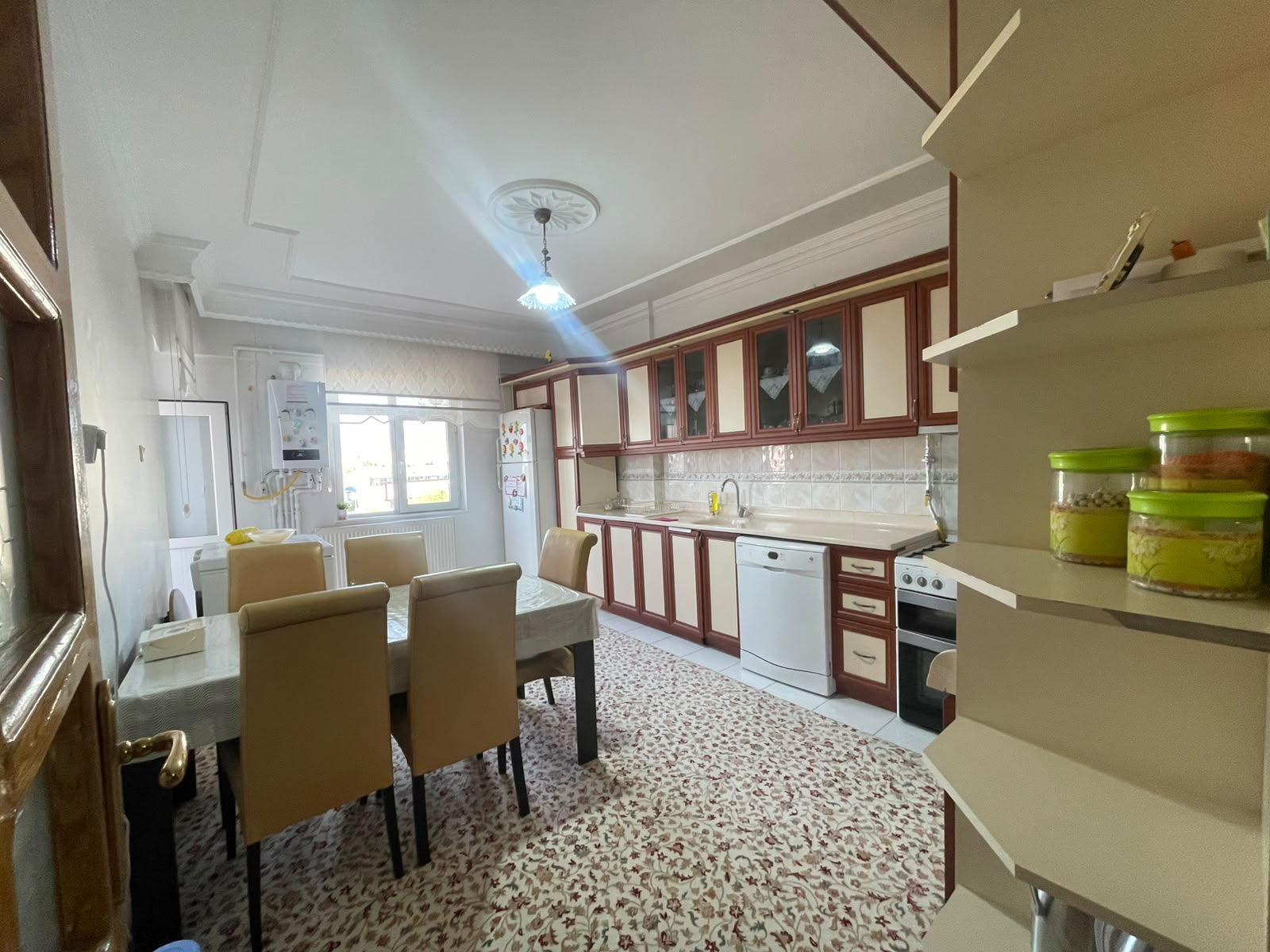 MABEL'DEN YILDIZKENT'TE SATILIK DAİRE